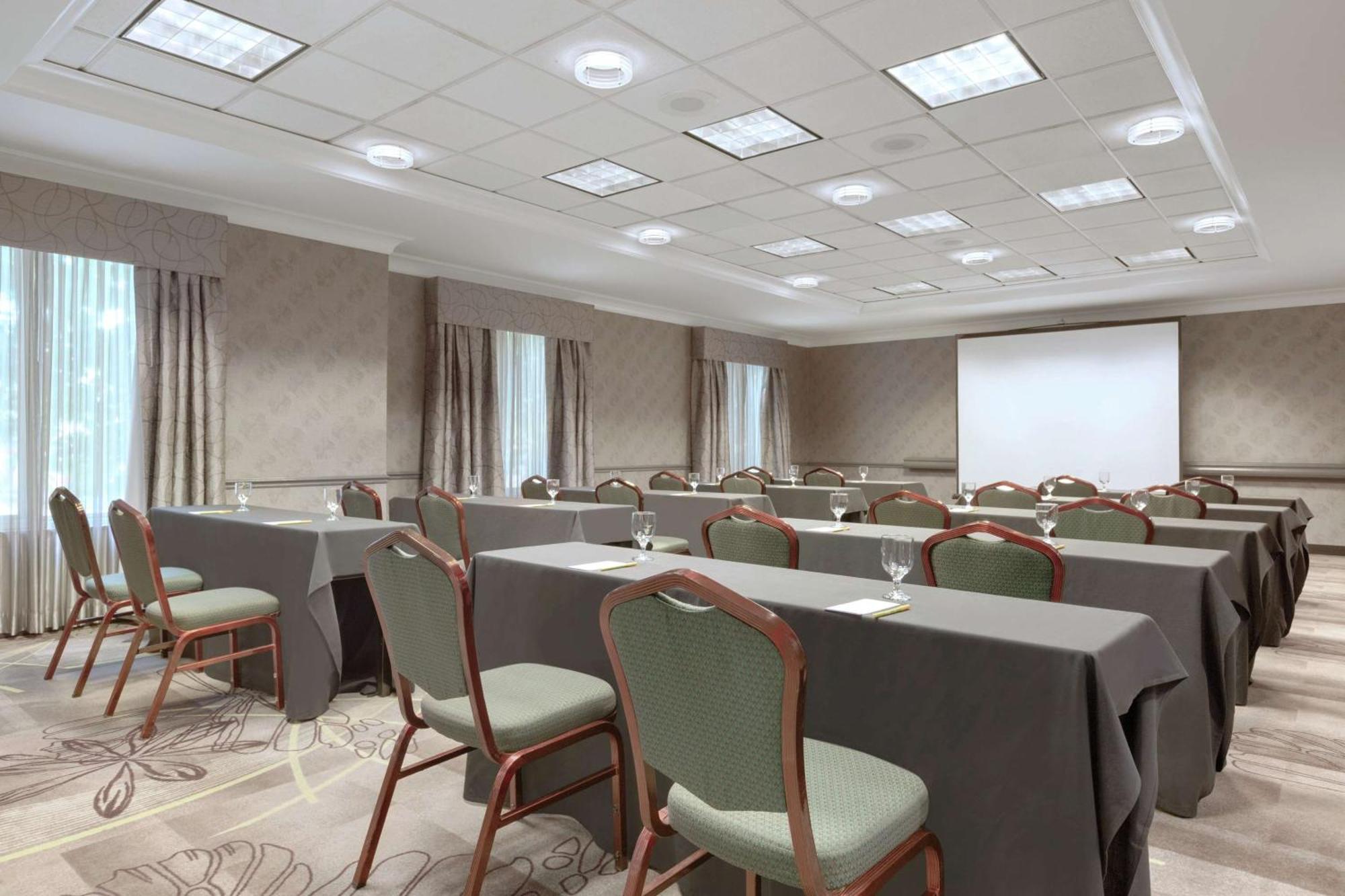 Hilton Garden Inn Springfield, Ma Eksteriør billede